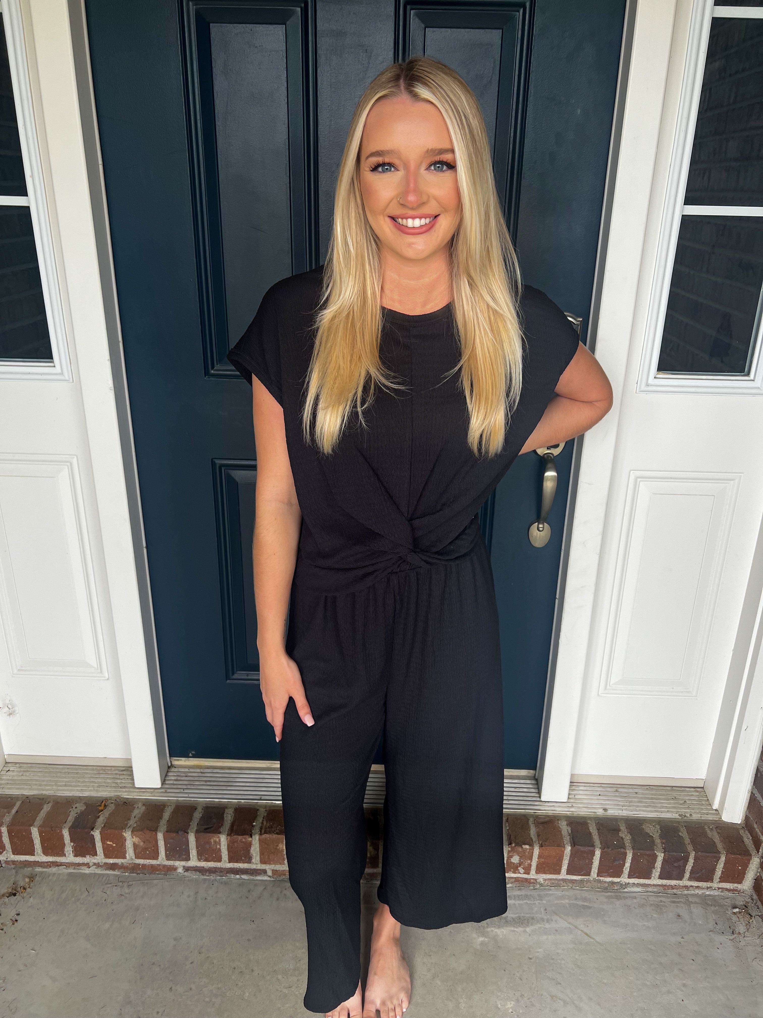 Laura Black Knot Front Top