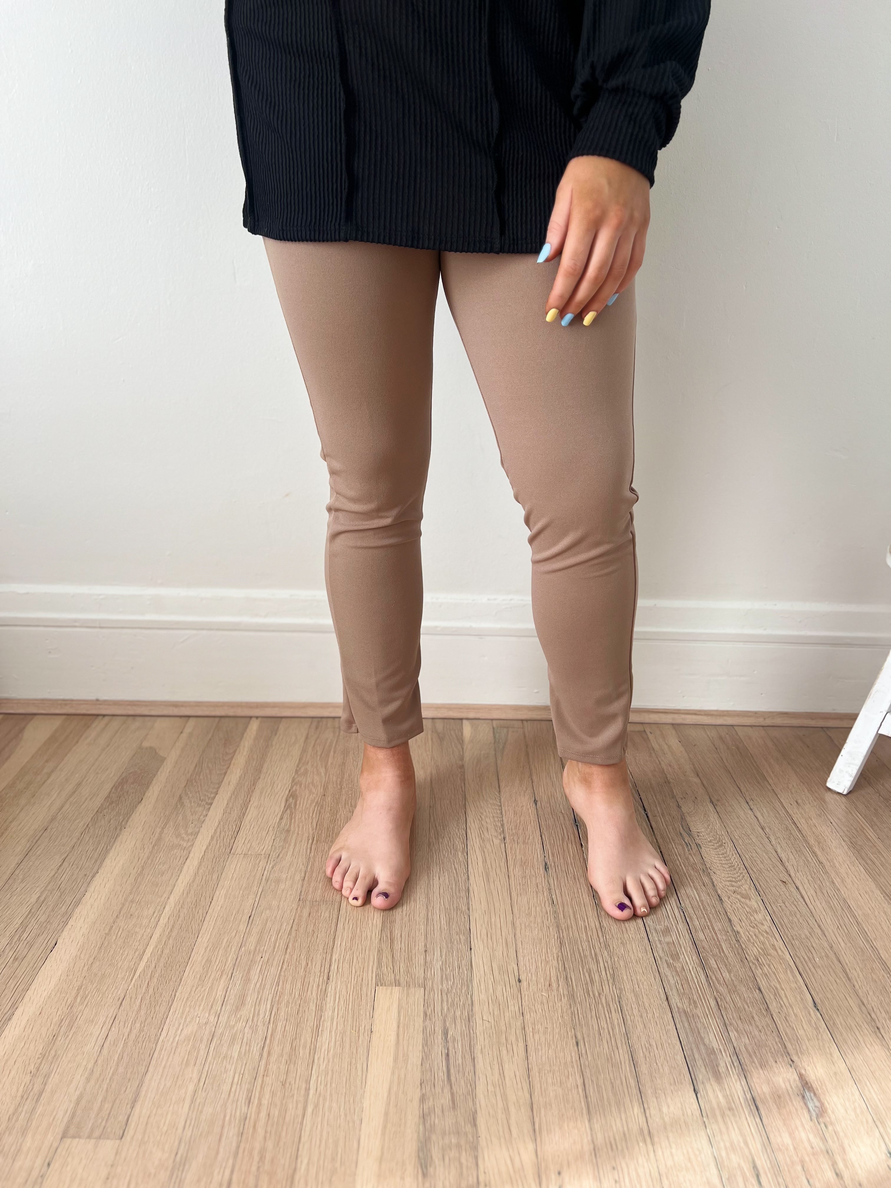Leah Stretchy Straight Leg Pants - Mocha