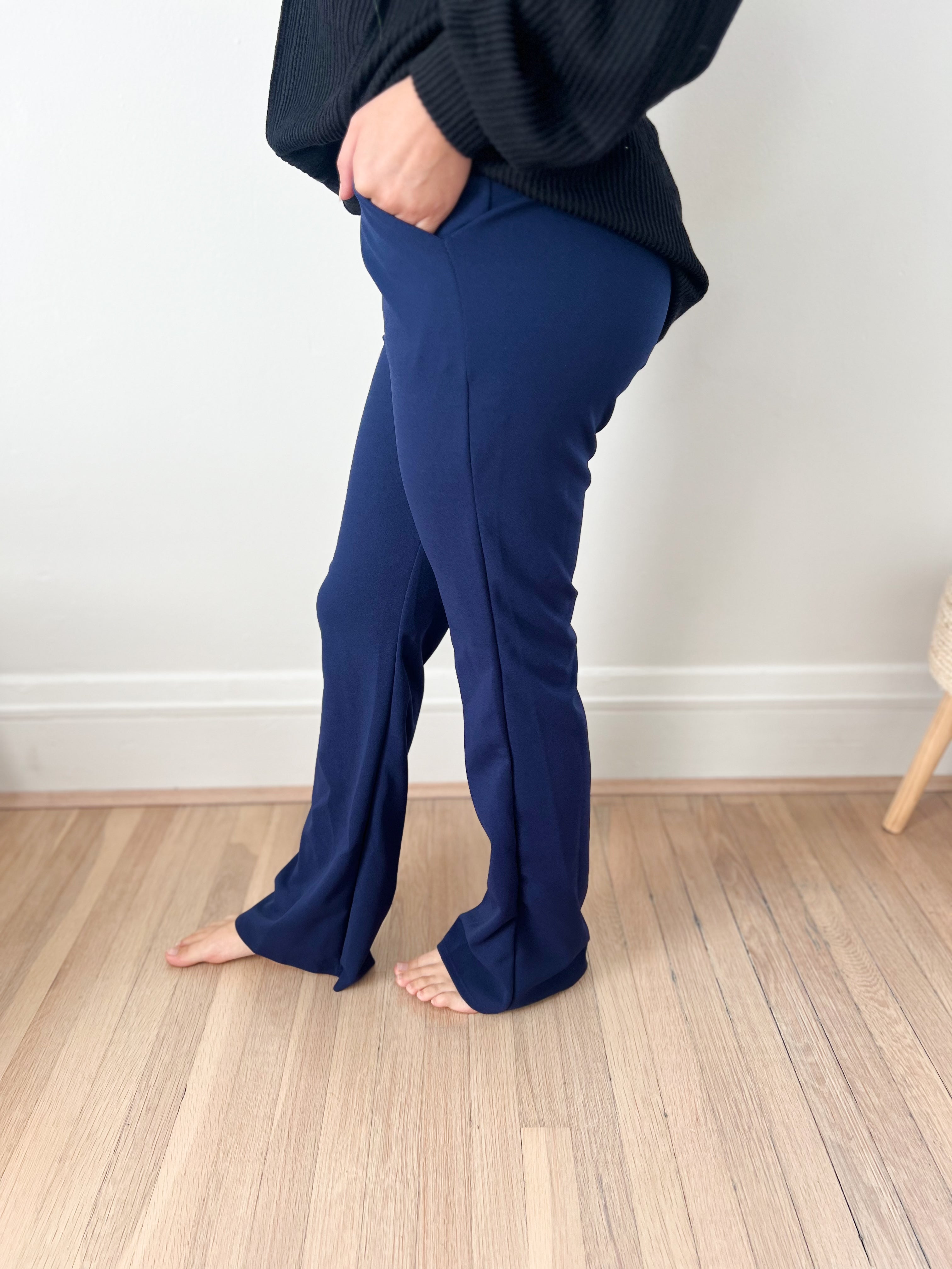 Logan Stretchy Flare Pants - Navy