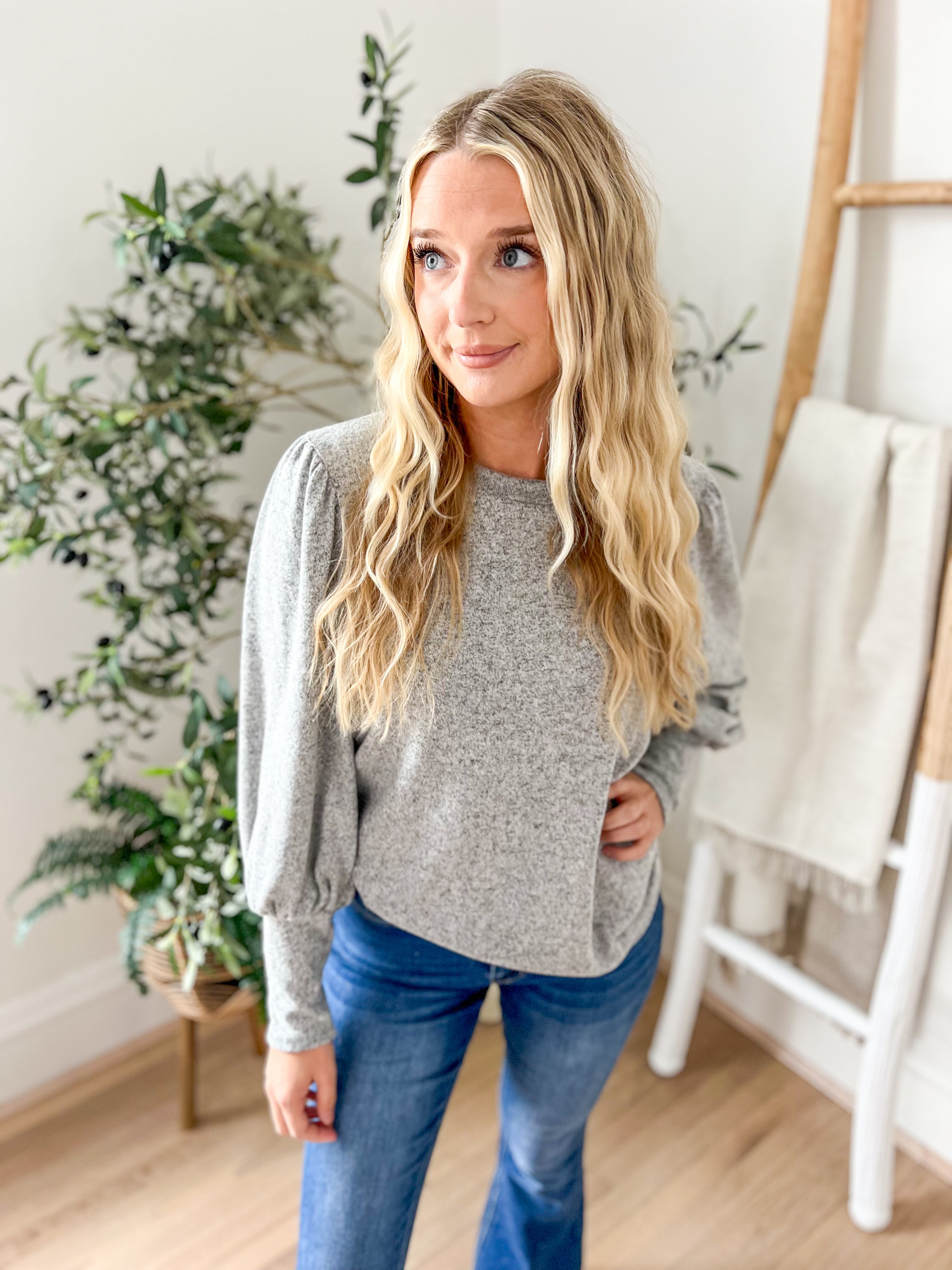 Samantha Bubble Sleeve Top - Gray