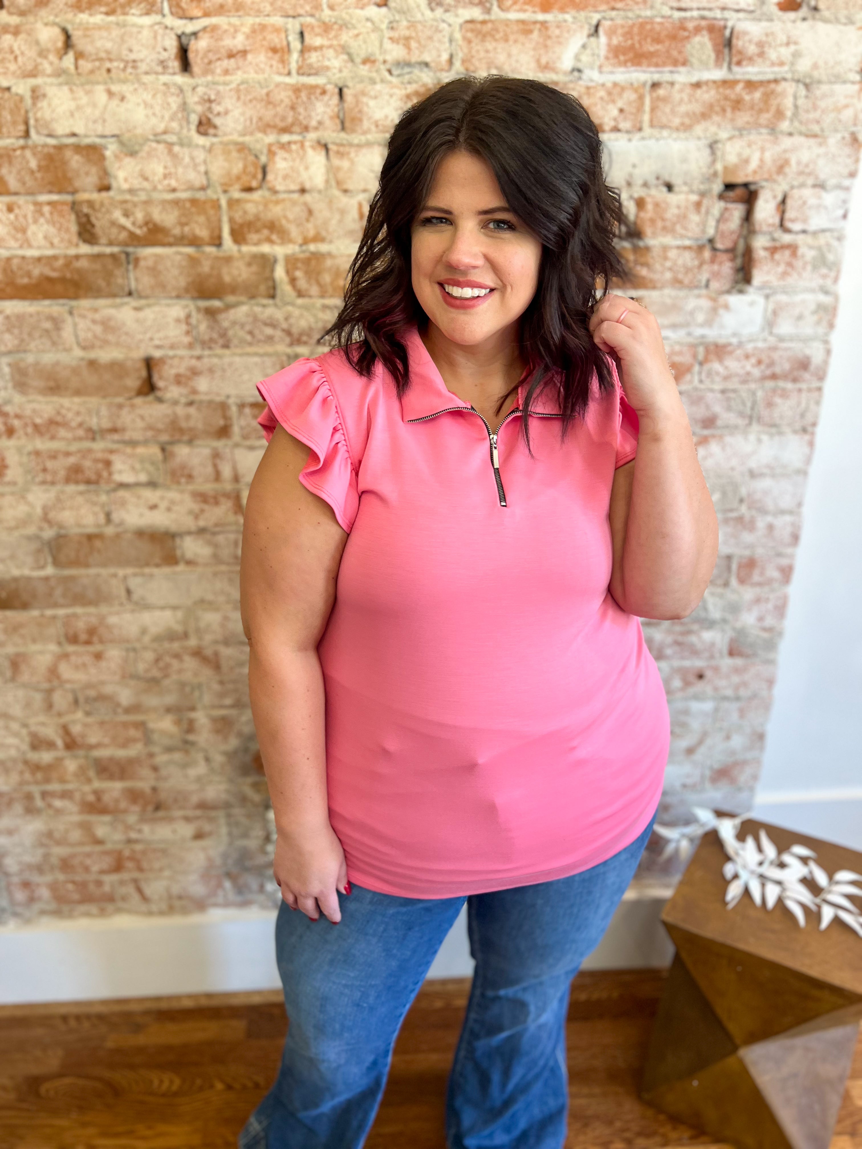 DOORBUSTER Zoey Zip Top - Pink