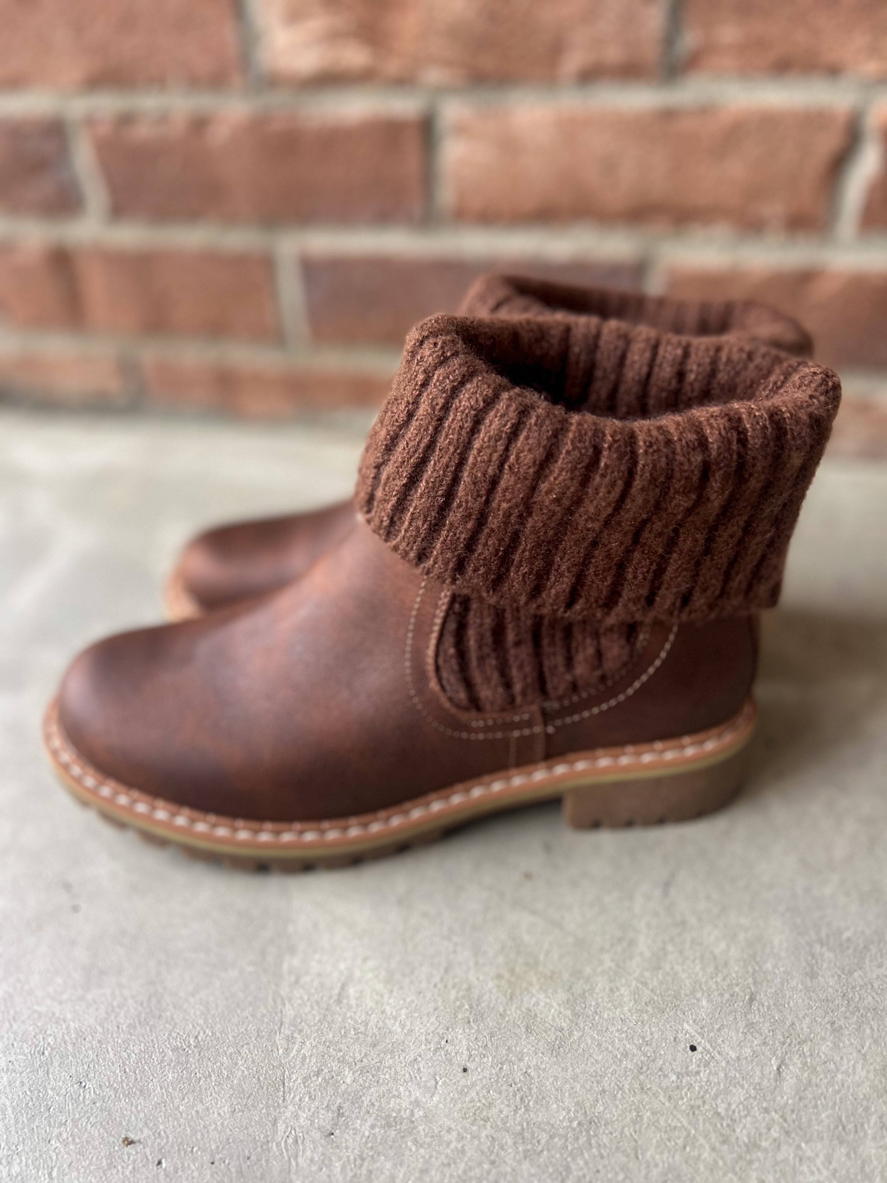 Corkys Quiver Booties - Brown Oiled