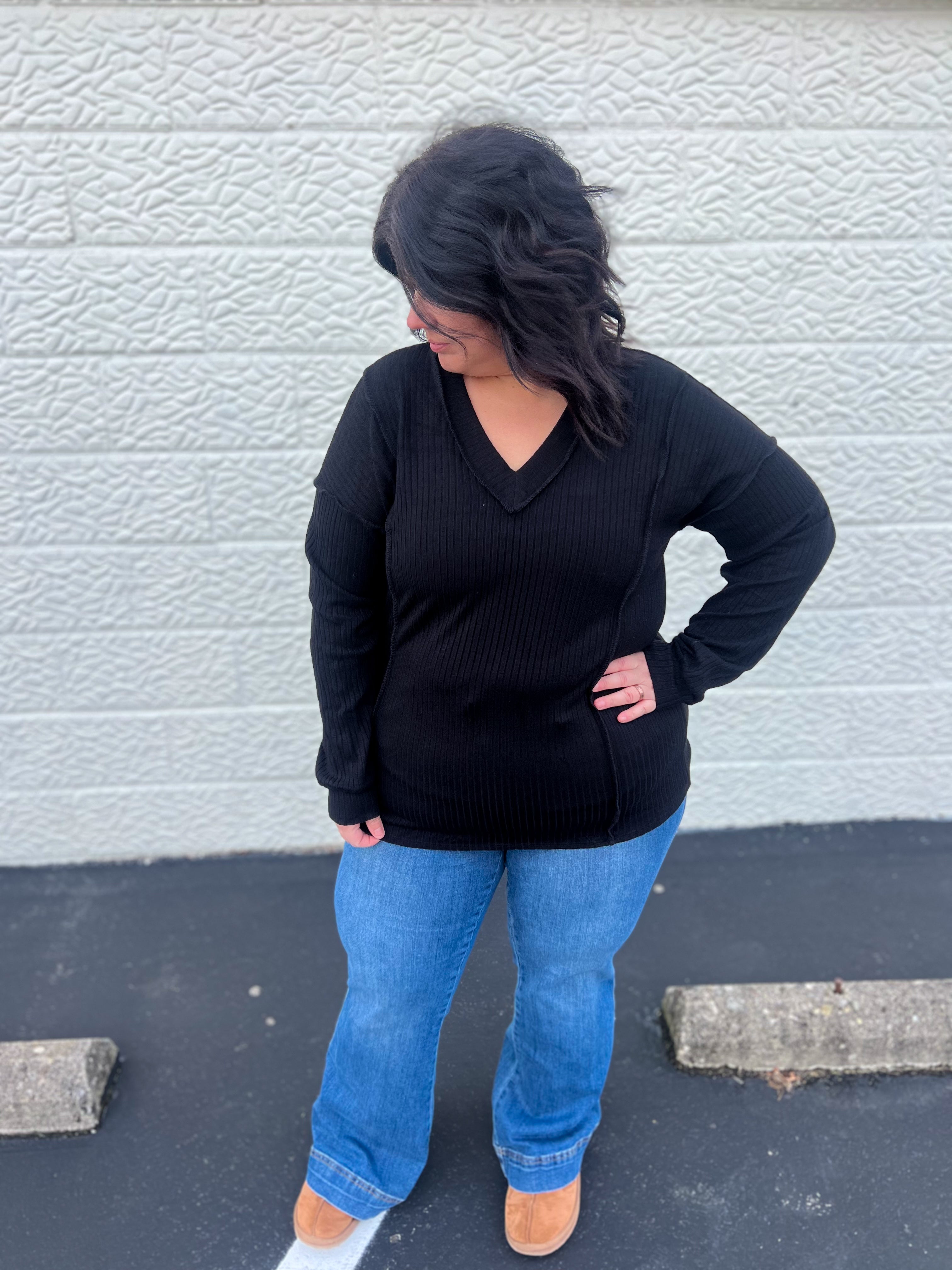 DOORBUSTER Mia Black V-neck Top