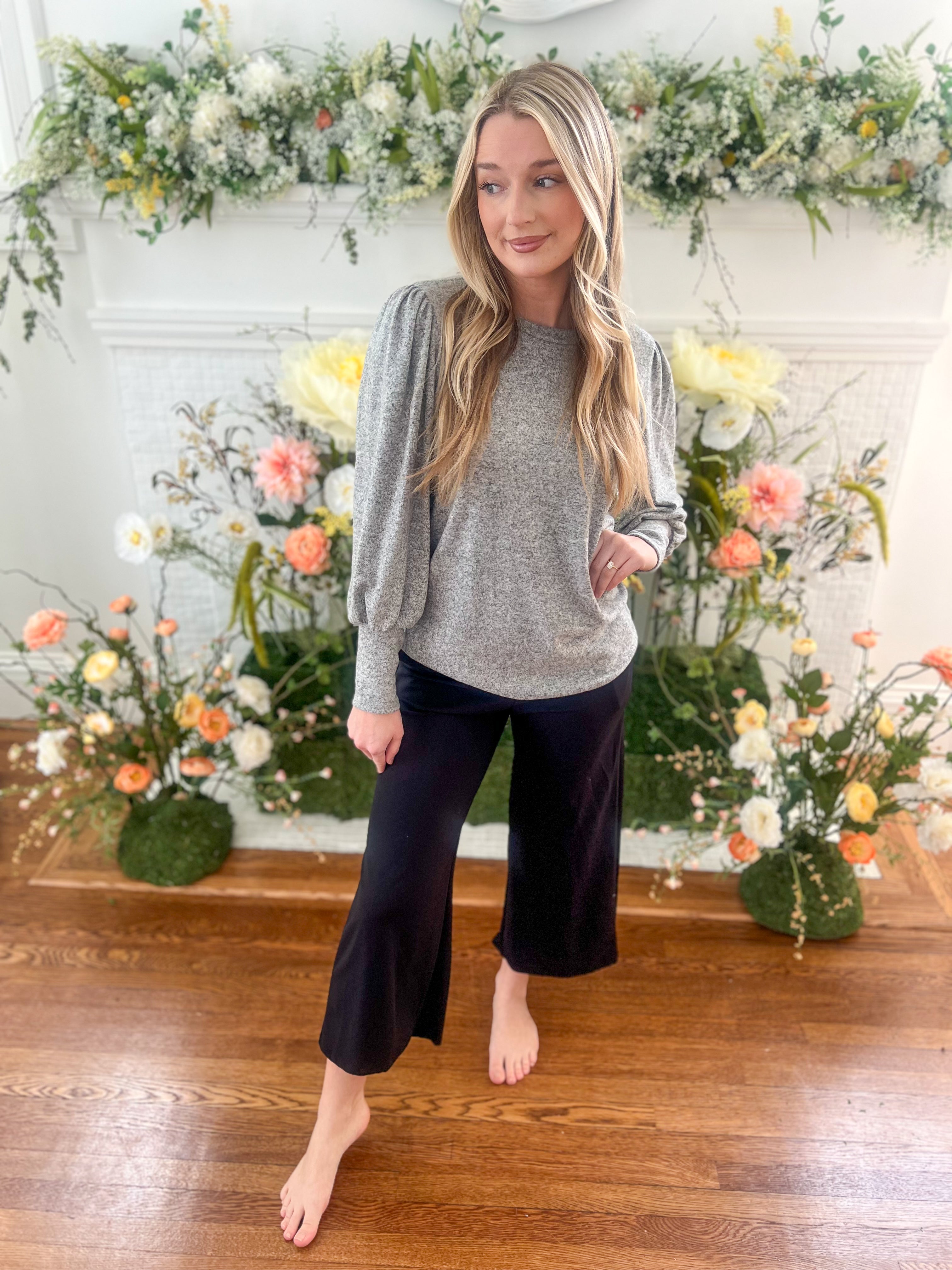 Samantha Bubble Sleeve Top - Gray