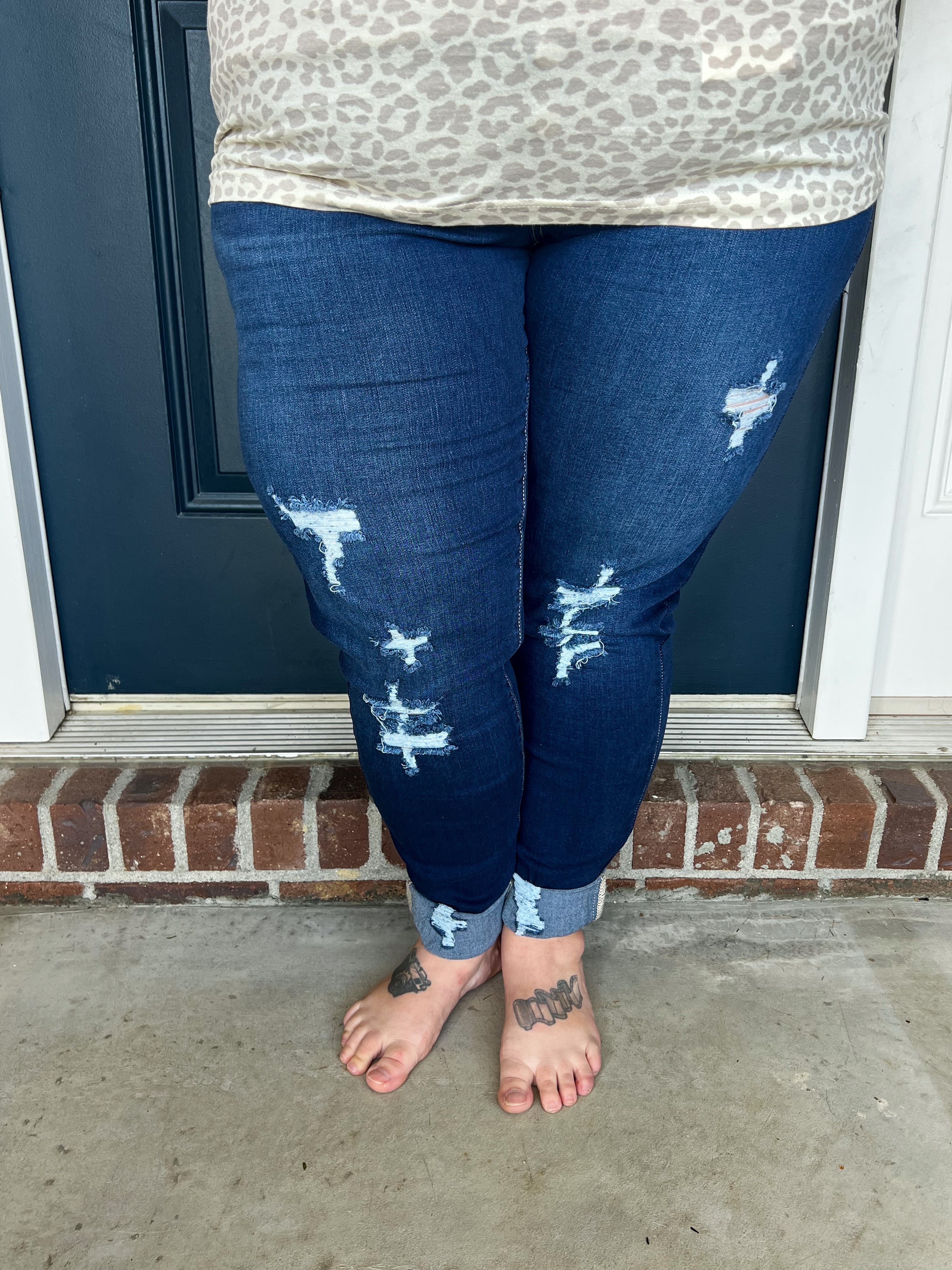 Kancan Harper Button-up Cuffed Skinny Jeans