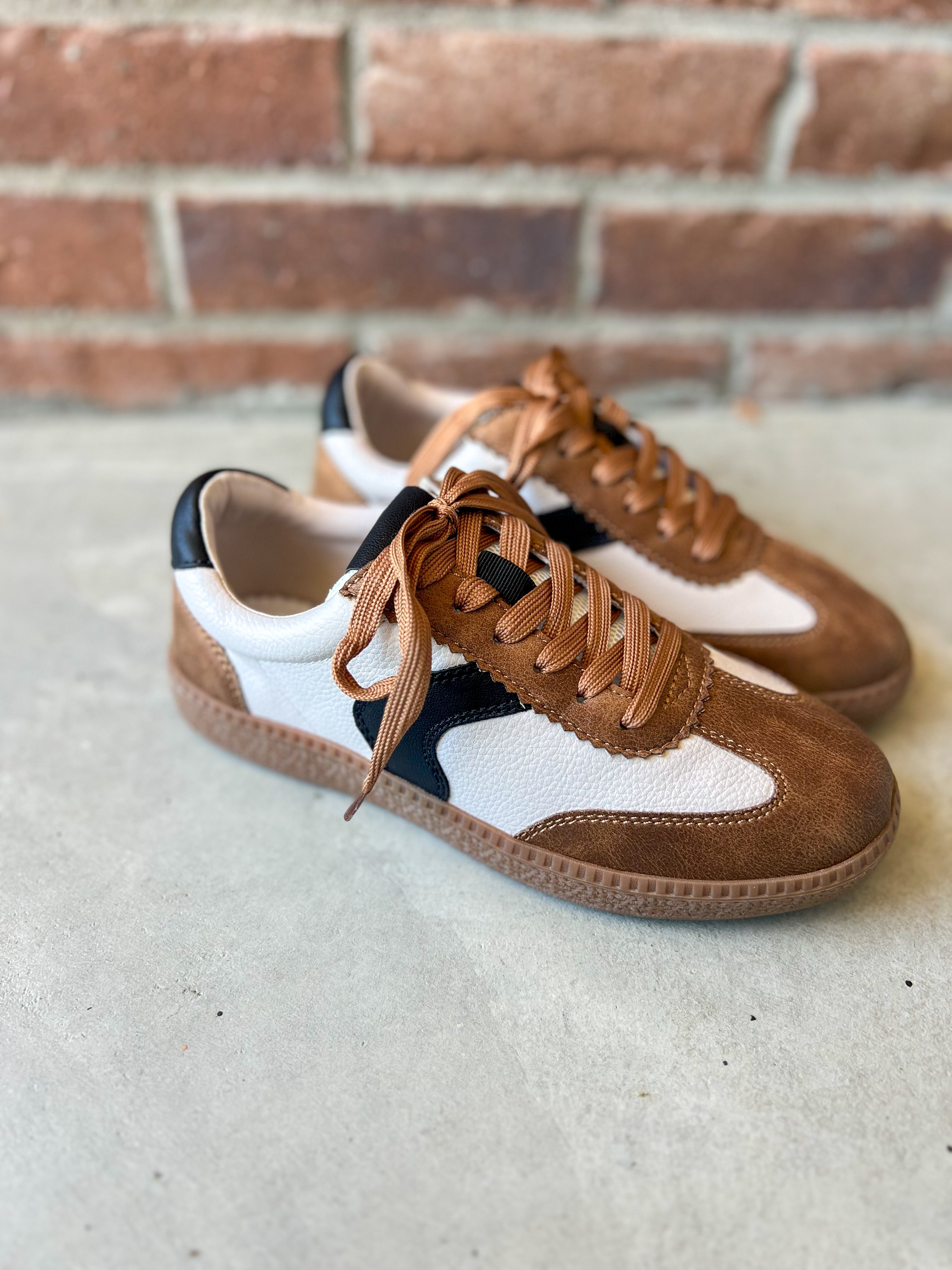 Corkys Spoiler Alert Sneakers - Tan