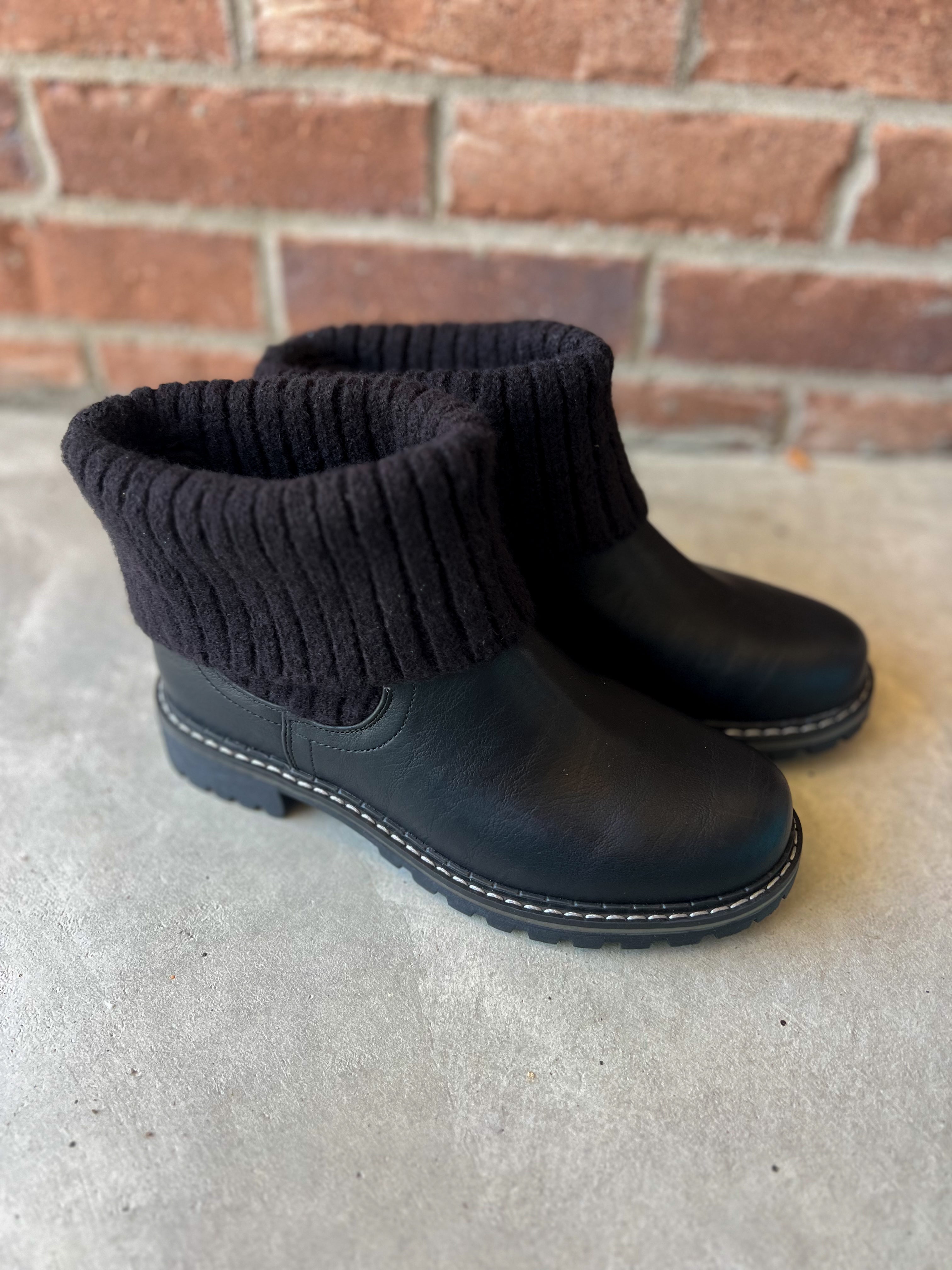 Corkys Quiver Booties - Black