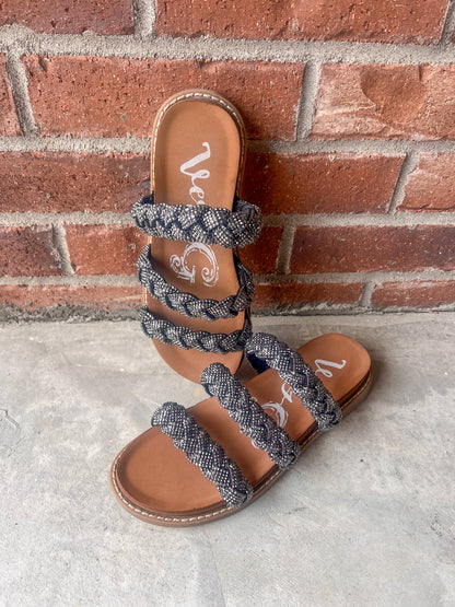 Very G Stacia Black Sandals