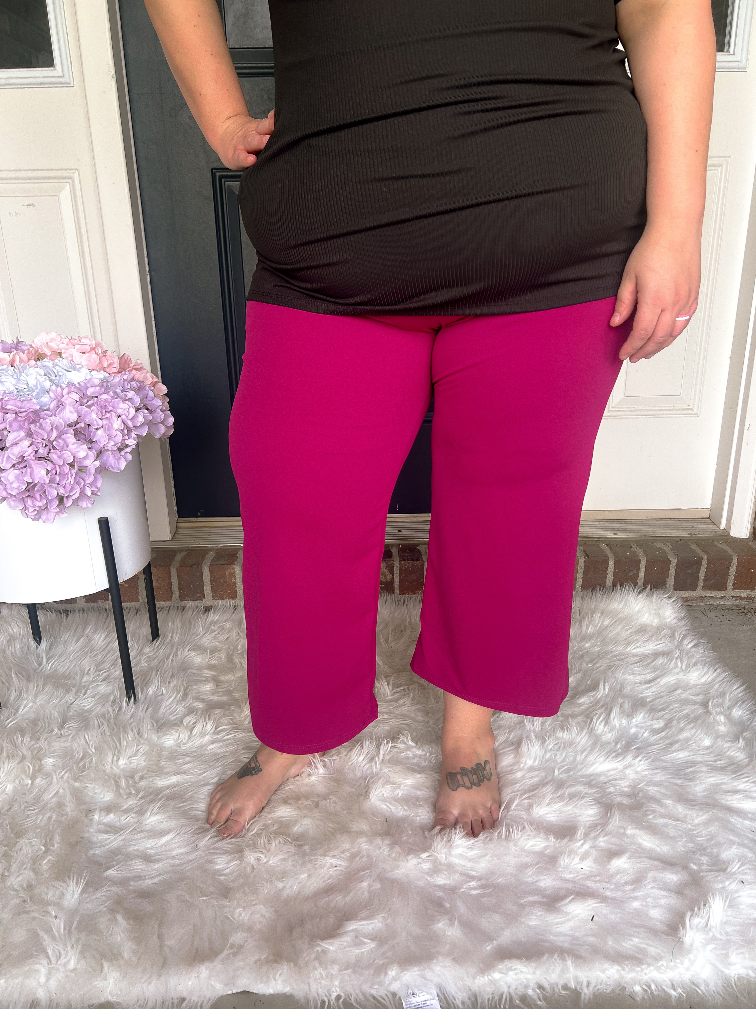 Lucy Wide Leg Stretchy Crop Pants - Magenta