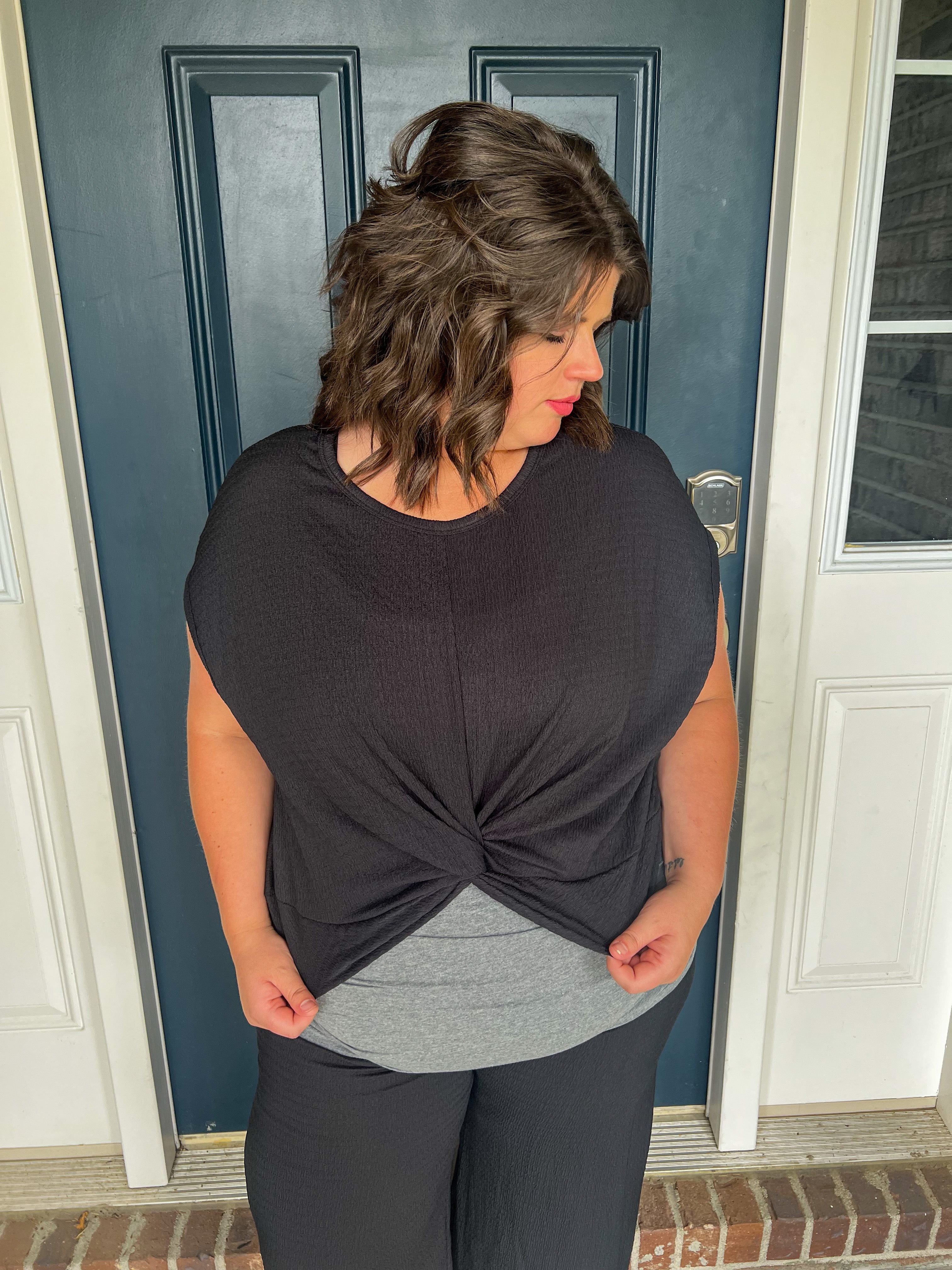 Laura Black Knot Front Top