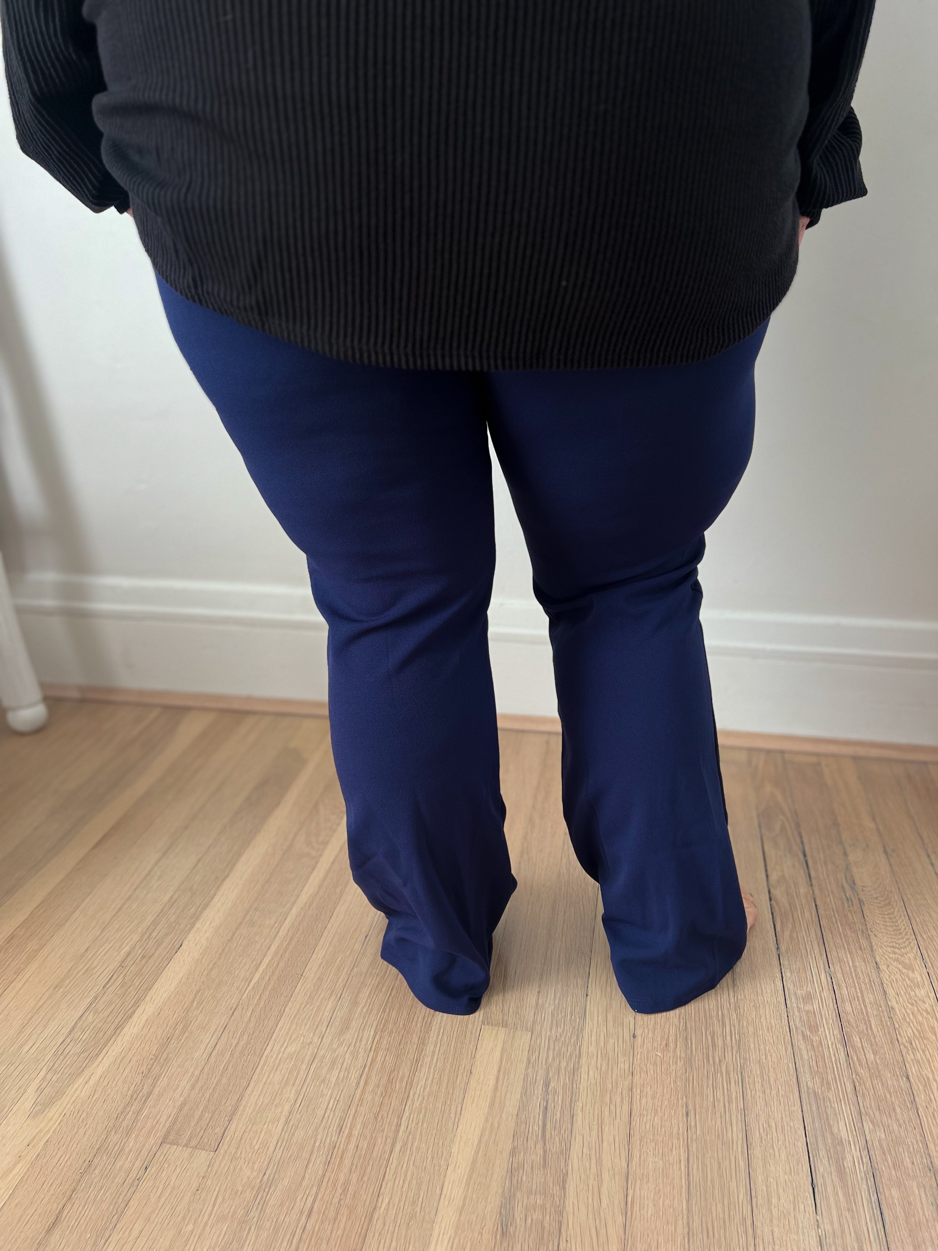 Logan Stretchy Flare Pants - Navy