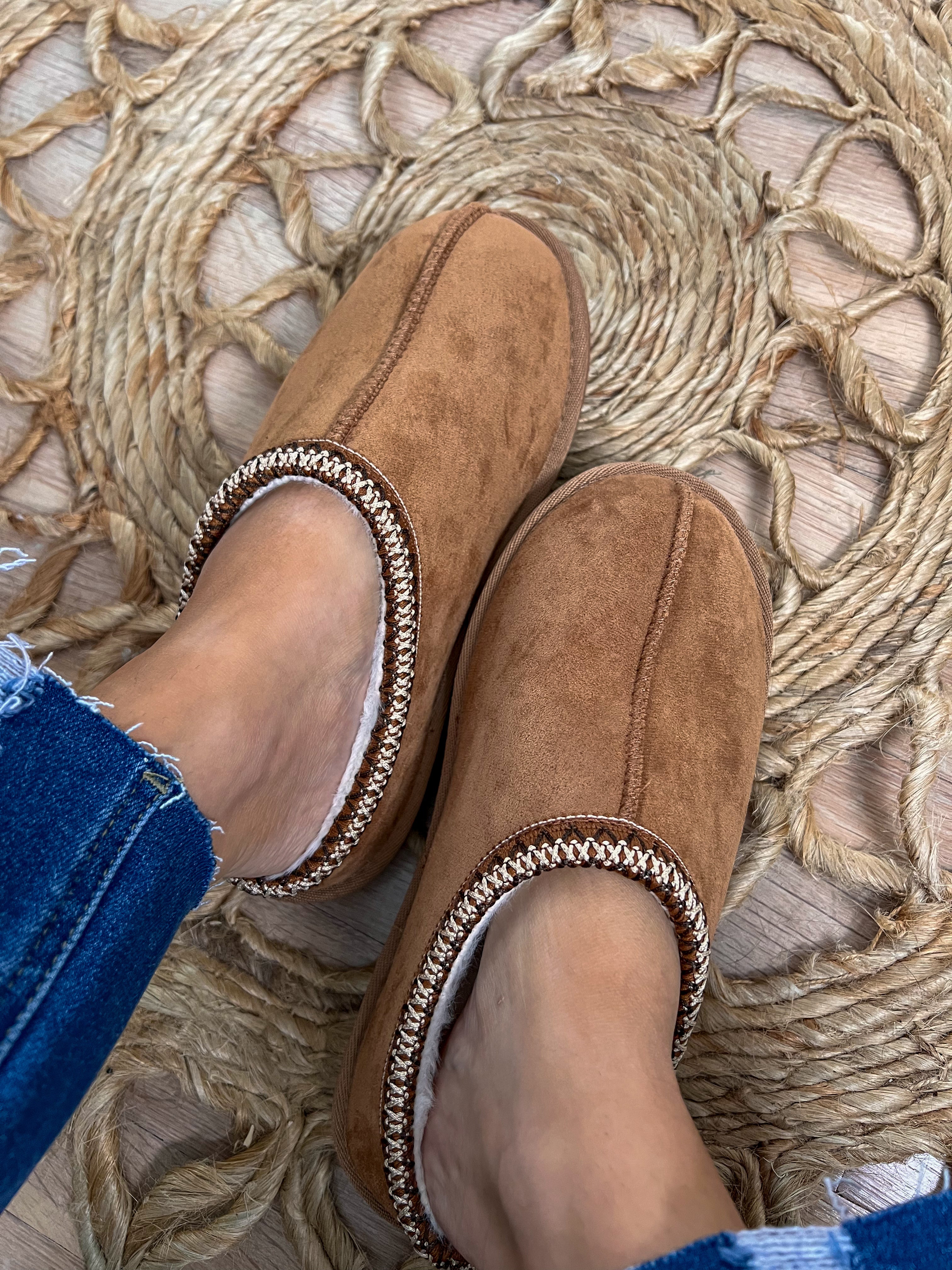 Very G Sparks Slippers - Tan