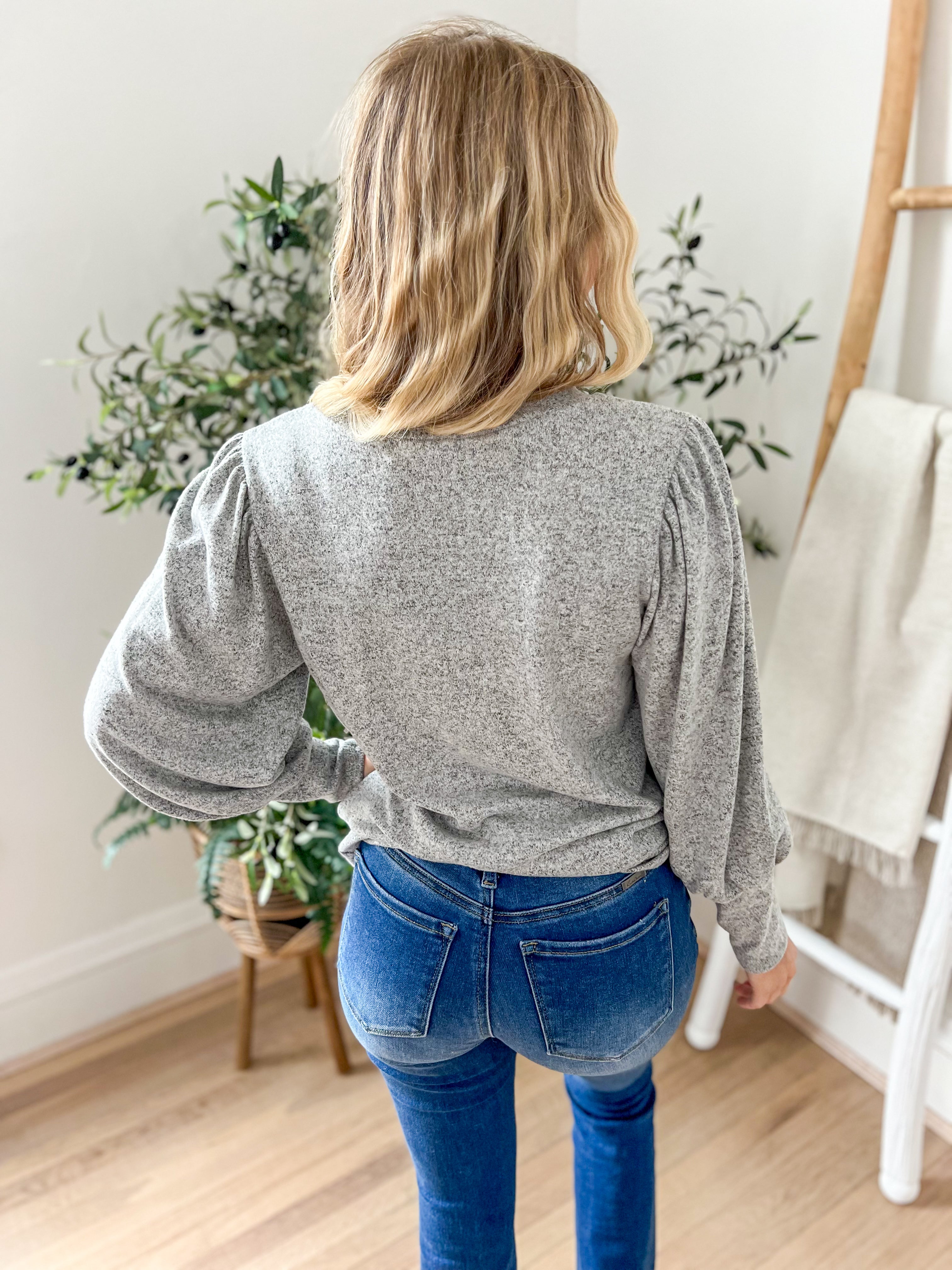 Samantha Bubble Sleeve Top - Gray