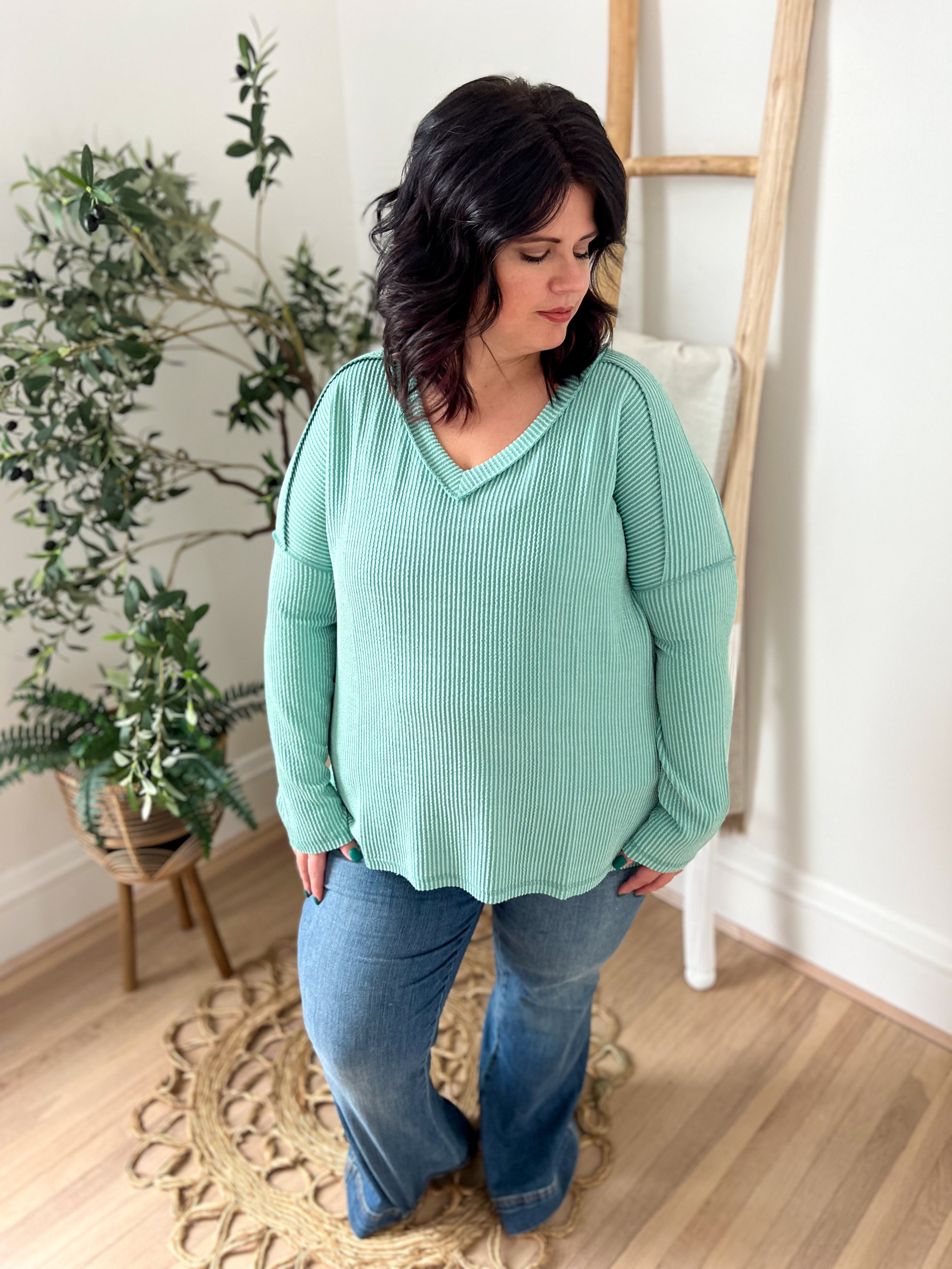 DOORBUSTER Khole V-neck Top - Mint
