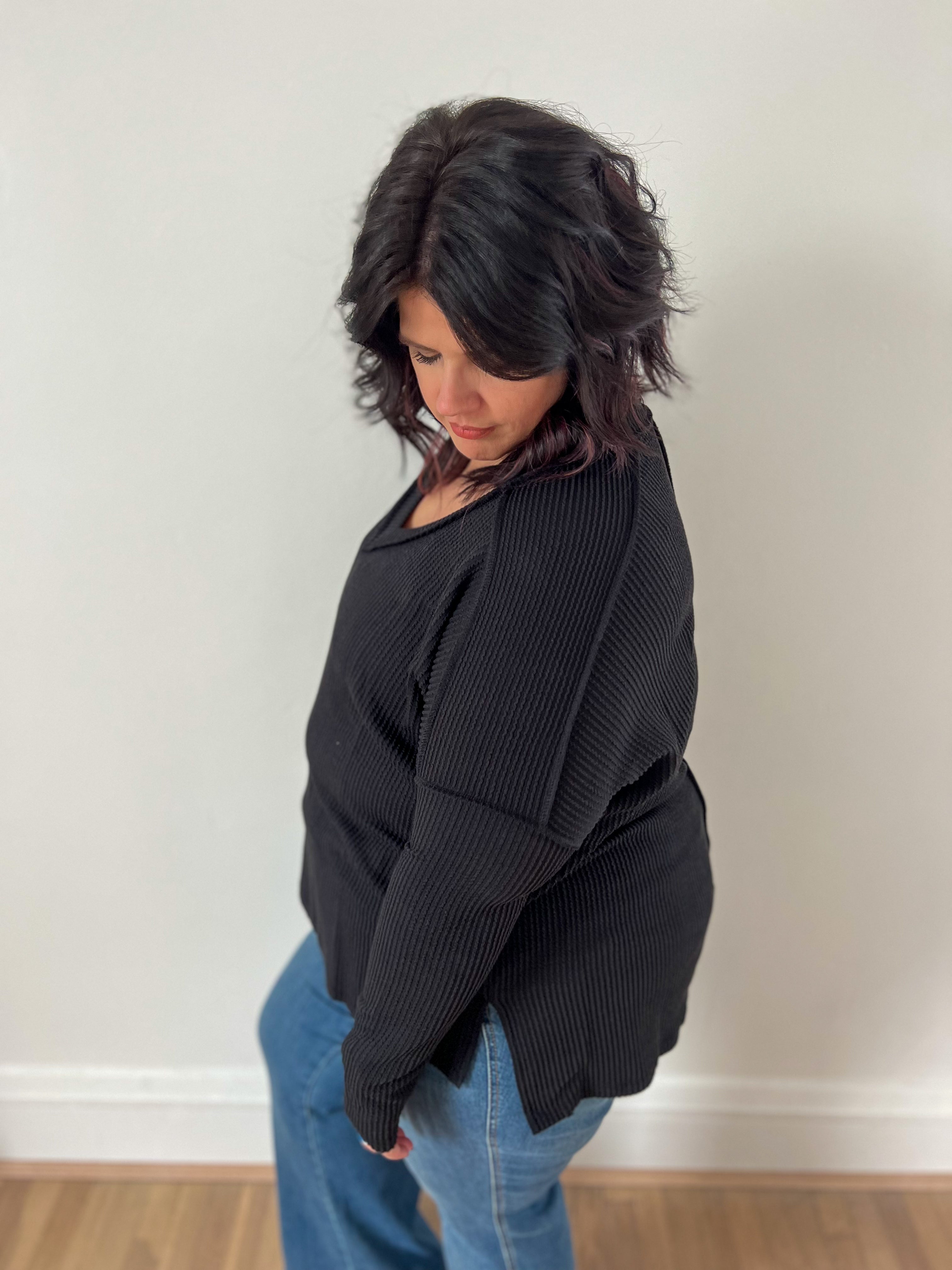 DOORBUSTER Khole V-neck Top - Black