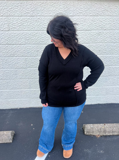 DOORBUSTER Mia Black V-neck Top