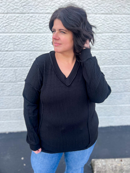 DOORBUSTER Mia Black V-neck Top