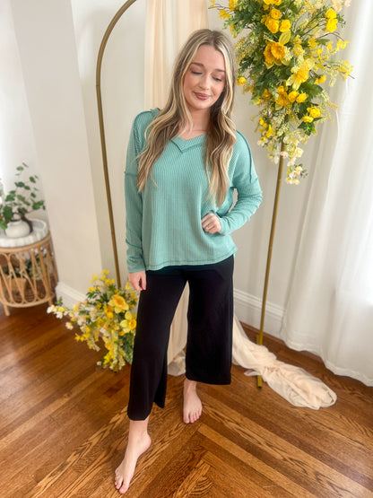 Khloe V-neck Top - Mint