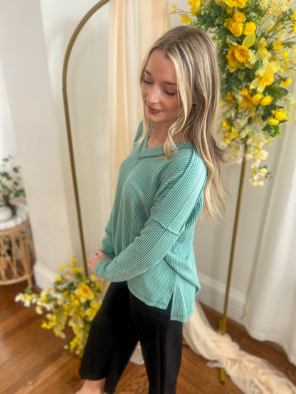 Khloe V-neck Top - Mint