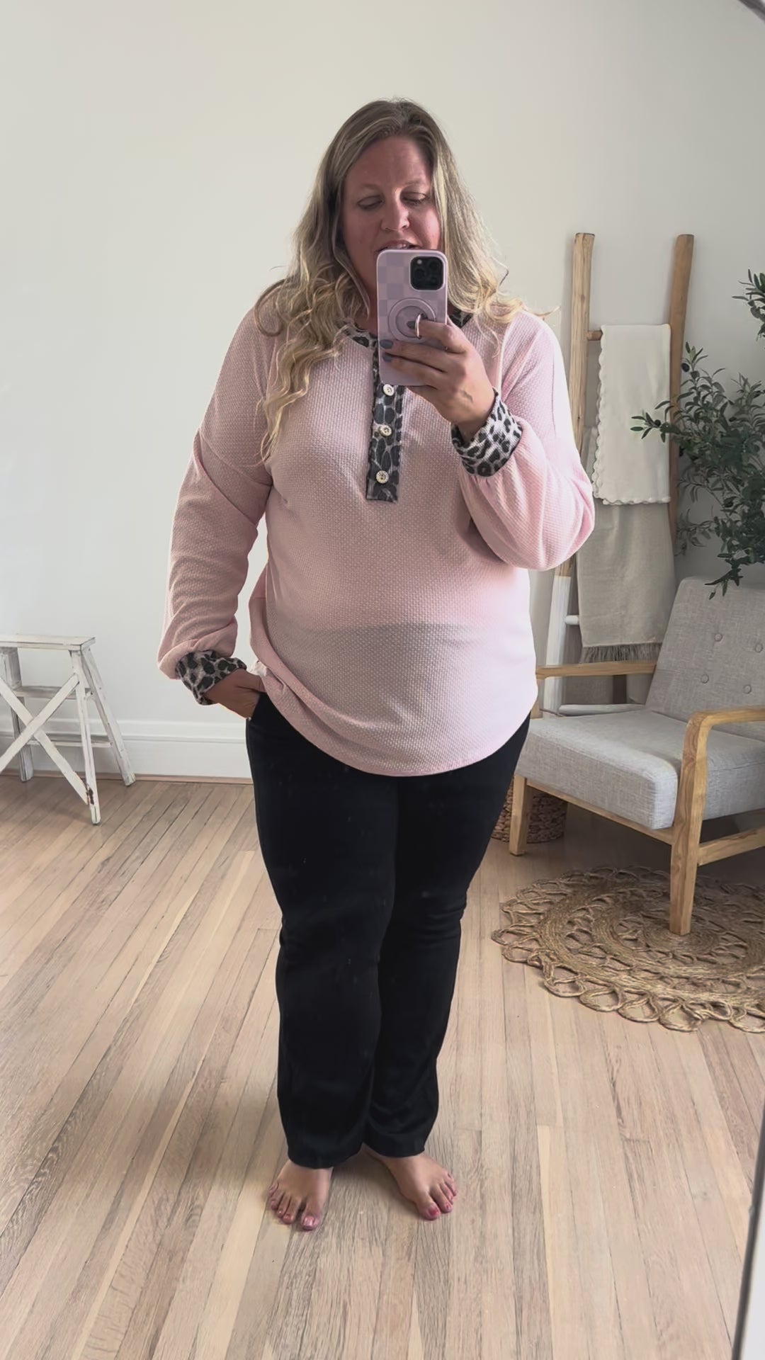 Logan Stretchy Flare Pants - Black