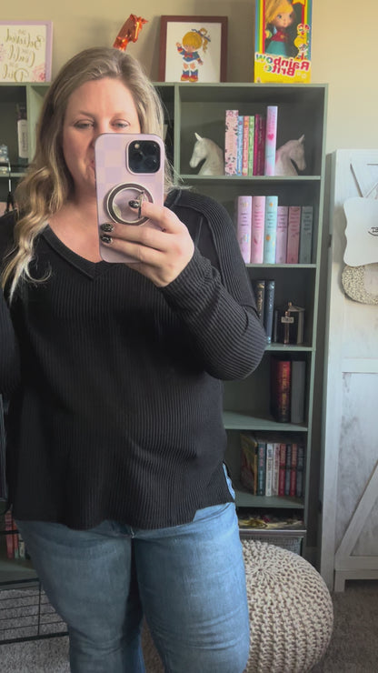 Khloe V-neck Top - Black