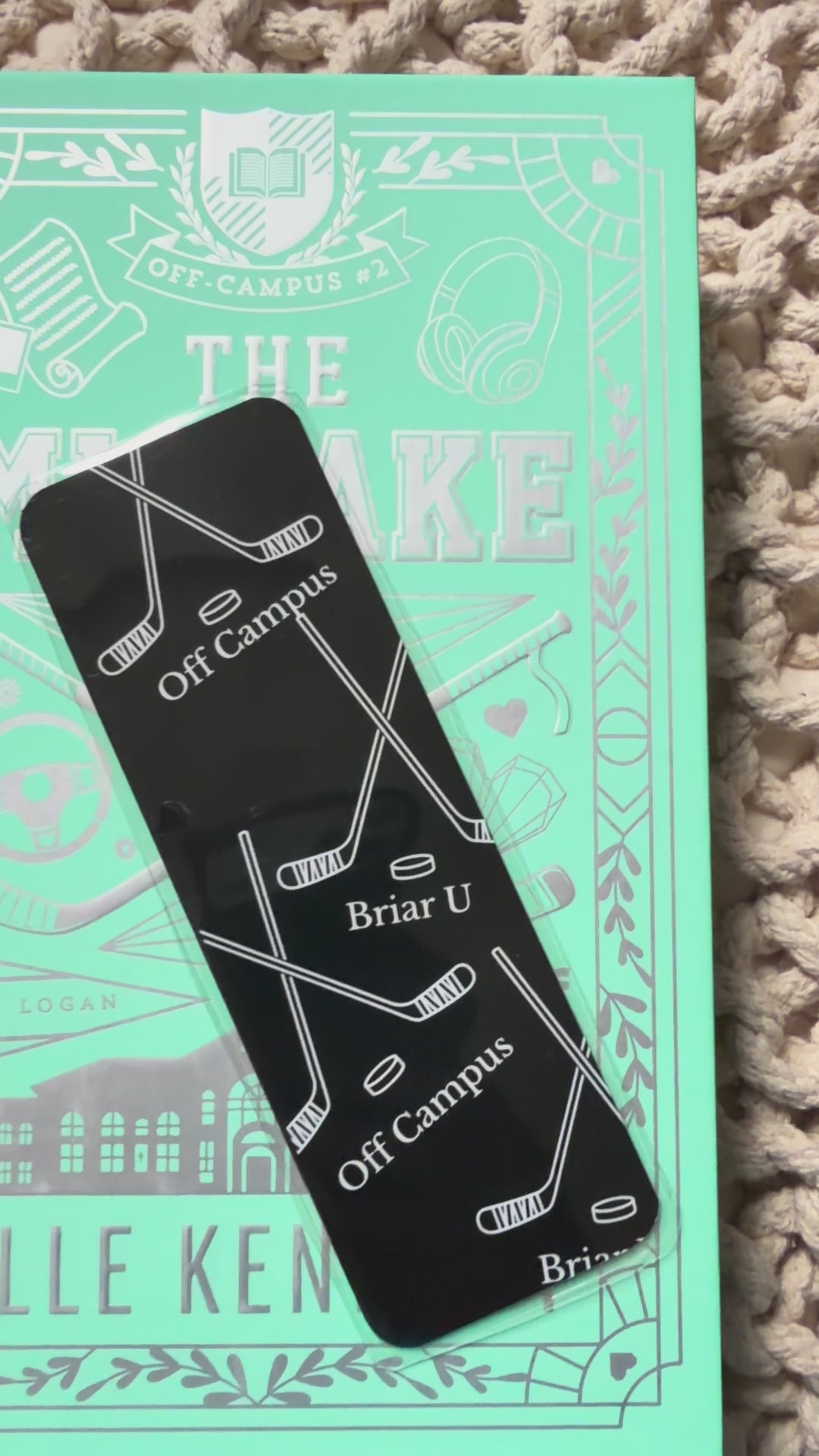 Off Campus Bookmark